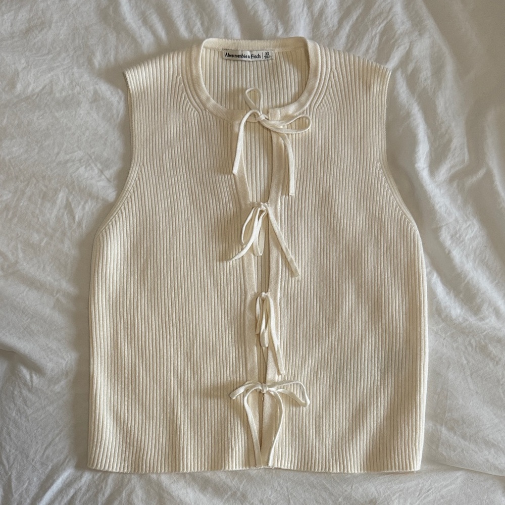 Abercrombie & Fitch Cream Knit Top with Bow Detail